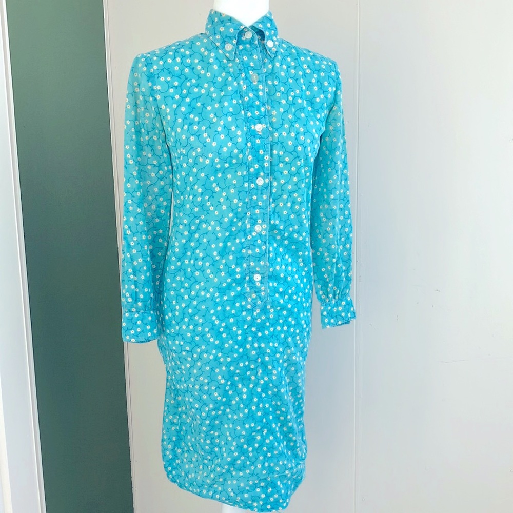 Vintage 60s 70s Blue and White Floral Collared Mini Dress